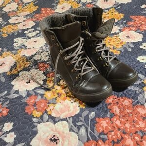 Women's Brown Lace-Up Boots Skechers